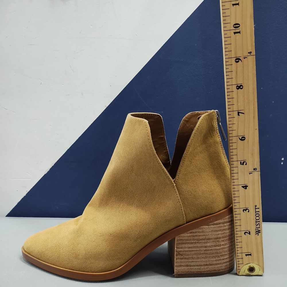 BP Brynne Ankle Booties Womens Size 8M Brown Notched Side Block Heel Pointed Toe - Picture 8 of 9